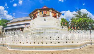 Temple of tooth relic