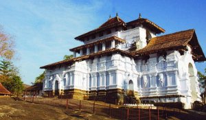  Lankathilaka Viharaya
